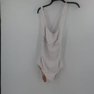Land of Women White One Piece Swimsuit Bathing Suit Size XL NWT